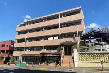 エクセレンス世田谷の外観（南東側から）