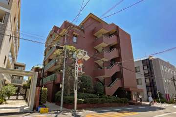 ライオンズガーデン世田谷の外観（北東側から）