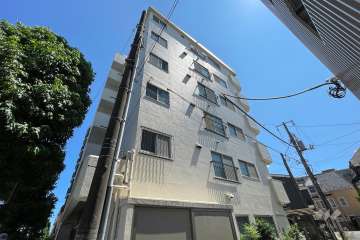 京王瀬田マンションの外観（北西側から）