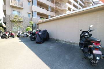 バイク置場
