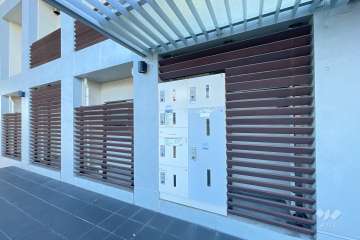 共用ポストと宅配ボックス　