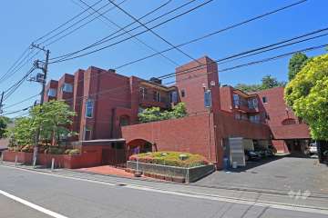 上野毛ガーデンホームズの外観（北東側から）