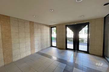 エントランスホール