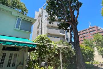 パークホームズ二子玉川ヒルトップの外観（南東側から）