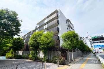 ザ・パークハウス二子玉川ガーデンの外観（南側から）