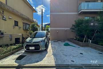 敷地内駐車場（屋外平面式）