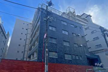 成城コーポの外観（北東側から）