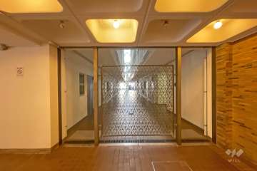 マンション内　住戸入り口