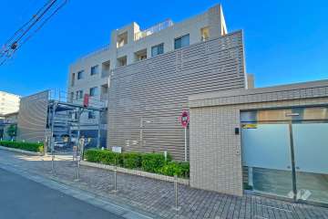 クレヴィア成城の外観（北西側から）