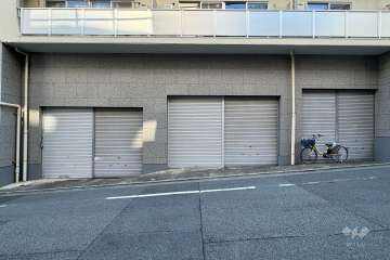 敷地内駐車場（屋内平面式）