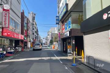 敷地南側の前面道路