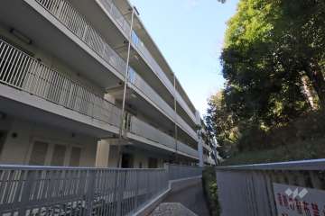 シティハウス成城センターコートの外観（北東側から）