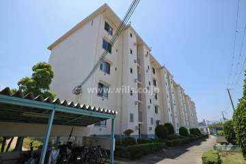 上田東町住宅1号棟の外観（北東側から）