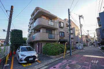 セルベコート下高井戸の外観（北東側から）