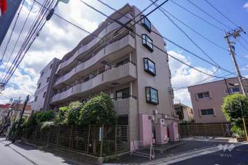 ウインベルソロ世田谷赤堤の外観（北東側から）