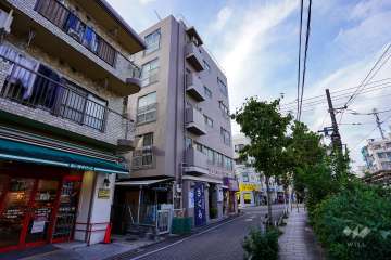 赤堤マンションの外観（南東側から）
