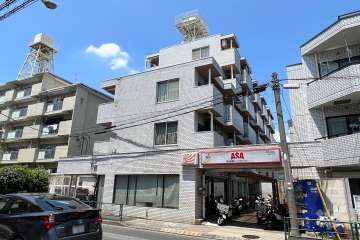 アマドリア豪徳寺の外観(南側から)