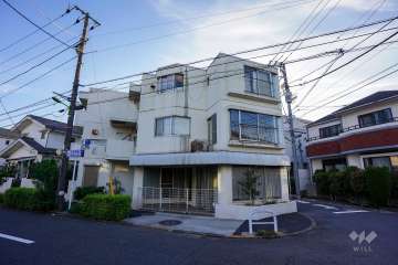 マンション赤堤コートの外観（北東側から）