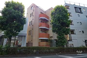 パレホームズ千歳船橋2の外観（東側から）