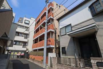 パレホームズ千歳船橋2の外観（西側から）