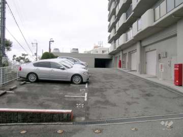 敷地内の駐車場