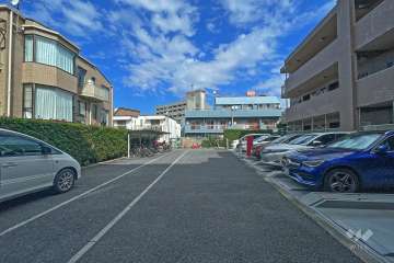 敷地内の駐車場（屋外機械式）