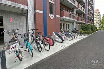 屋外駐輪場