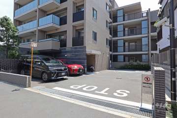 敷地内駐車場（屋外平面式）