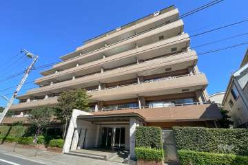 藤和シティホームズ世田谷千歳台の外観（南西側から）