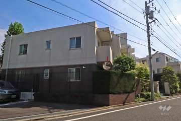 レジデンシャルステート祖師ヶ谷大蔵の外観（北東側から）