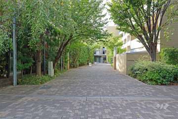 エントランスアプローチ