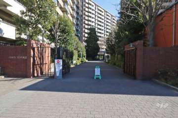 エントランスアプローチ