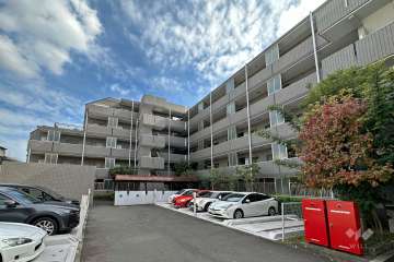 サンヴェール世田谷経堂の外観（北西側から）