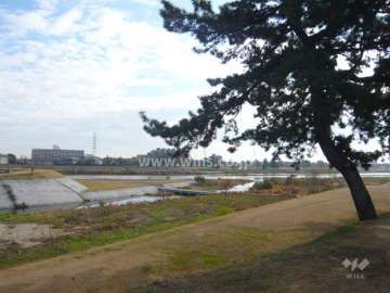 すぐ東側に『武庫川』が流れています。