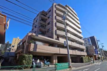 グランイーグル千歳船橋の外観(北西側から)