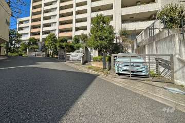 敷地内駐車場（屋外機械式）