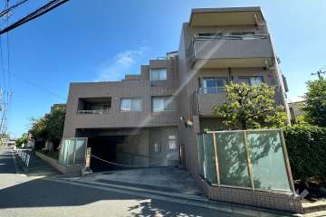 クレッセント千歳船橋の外観（北西側から）