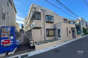 メゾン・ド・セプトルの外観（北東側から）