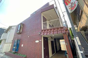 メゾン・ド・アガードの外観（北東側から）