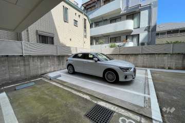 敷地内駐車場（屋外平面式）　