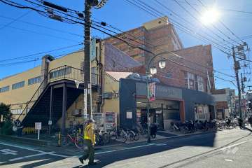 ライオンズマンション太子堂の外観（北西側から）