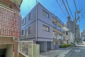 セザール三軒茶屋の外観（北西側から）