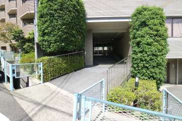 エントランスアプローチ