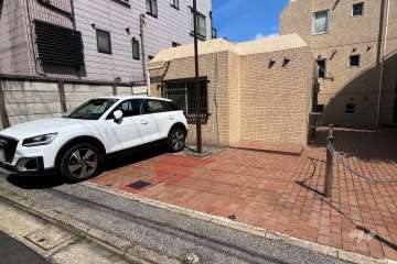 敷地内駐車場(屋外平面式)