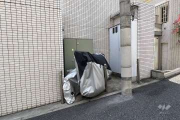バイク置き場