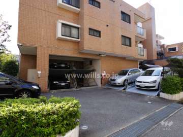 敷地内駐車場（屋外平面式・屋外機械式・屋内機械式）