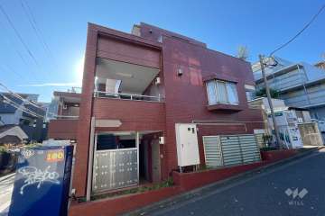 ユースフル三軒茶屋の外観（北東側から）