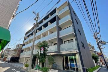 プレールドゥーク下北沢の外観（北東側から）