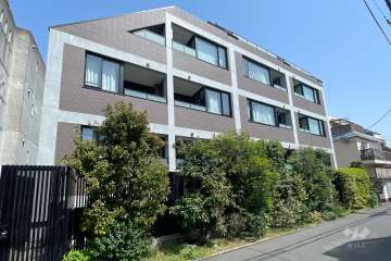 ピアース下北沢の外観（南西側から）　