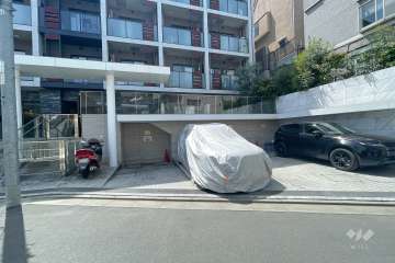 敷地内駐車場（屋外平面式）　